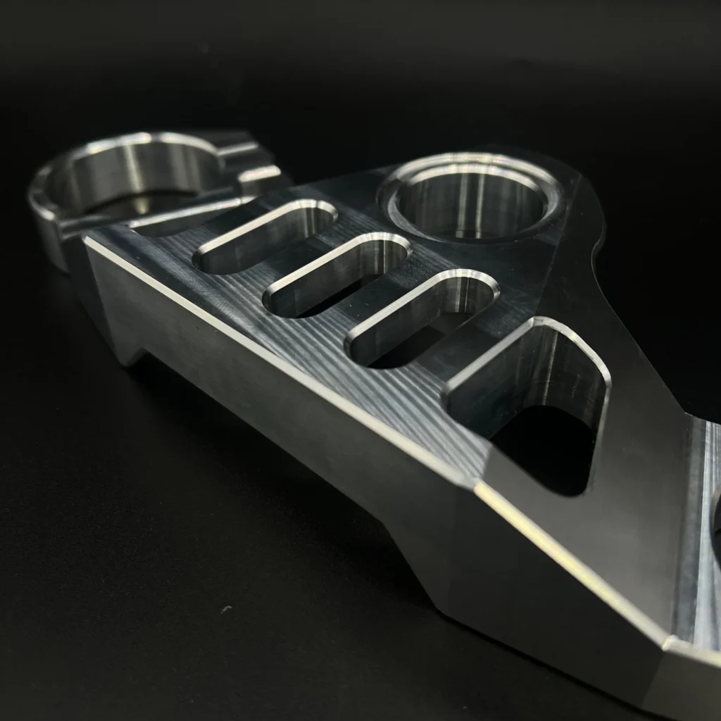 Product image 3 for Aprilia RS660 Gabelbrücke RACE LIGHT