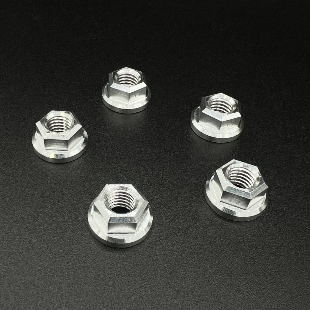 Motorrad Kettenradmuttern M8 Aluminium RACE (5er- oder 6er-Set)
