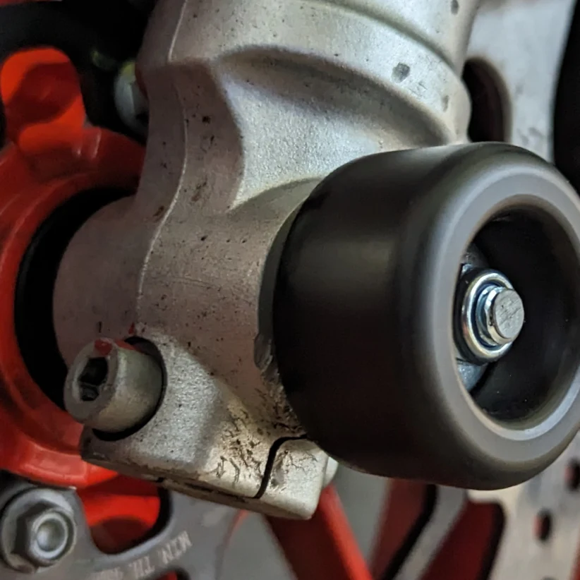 Aprilia RS660 Achsprotektor | Achs Slider | Vorne / Hinten | Premium – Bild 5